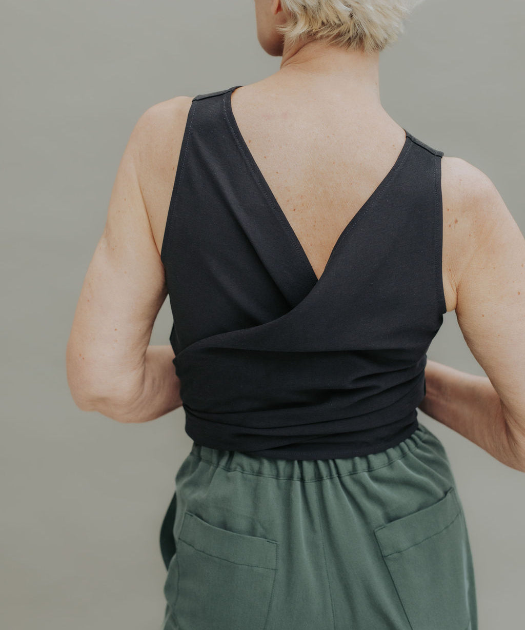 ELEA Top (reversible) Black